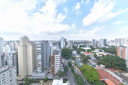 Varanda  de kitnet/studio para alugar com 1 quarto, 26m² em Cidade Monções, São Paulo