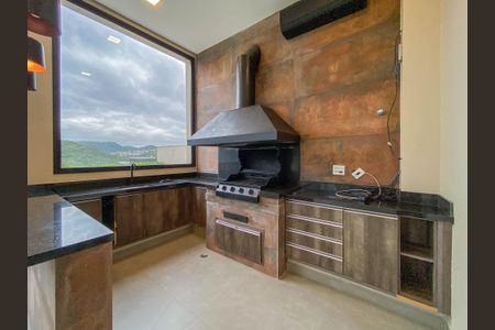 Casa de condomínio à venda com 450m², 4 quartos e 4 vagas