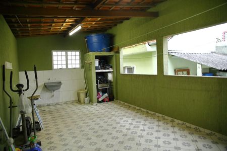 Casa para alugar com 125m², 2 quartos e 2 vagasÁrea de Serviço