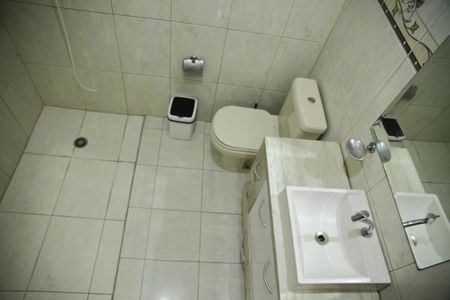 Casa para alugar com 125m², 2 quartos e 2 vagasSuíte - Banheiro 