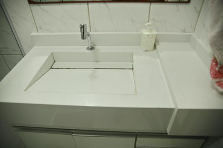 Casa para alugar com 125m², 2 quartos e 2 vagasBanheiro 