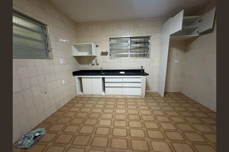 Casa para alugar com 150m², 3 quartos e 2 vagas