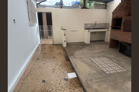 Casa para alugar com 150m², 3 quartos e 2 vagas
