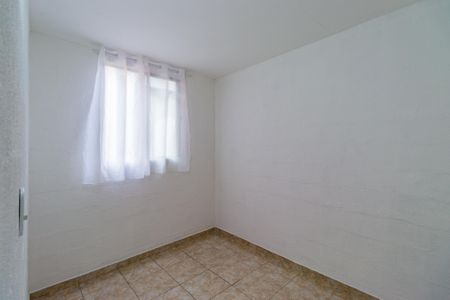 Apartamento para alugar com 2 quartos, 48m² em Conjunto Promorar Raposo Tavares, Osasco