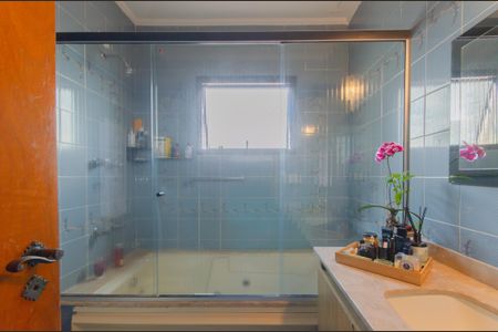 Apartamento para alugar com 340m², 3 quartos e 3 vagasBanheiro da Suíte 2