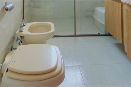 Apartamento para alugar com 340m², 3 quartos e 3 vagasBanheiro da Suíte 1