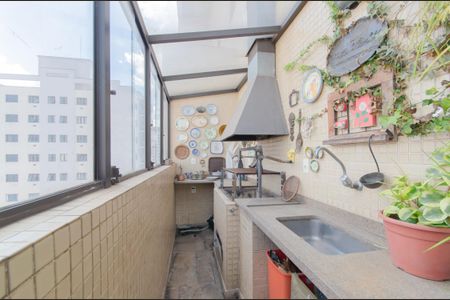 Apartamento para alugar com 340m², 3 quartos e 3 vagasPiso Superior Externo