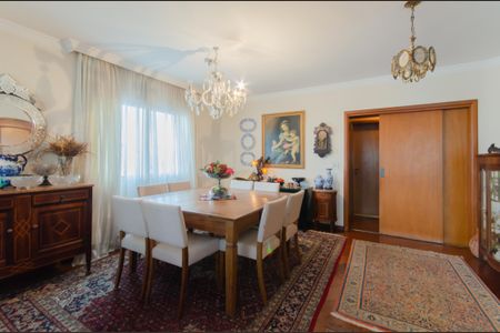 Apartamento para alugar com 340m², 3 quartos e 3 vagasSala