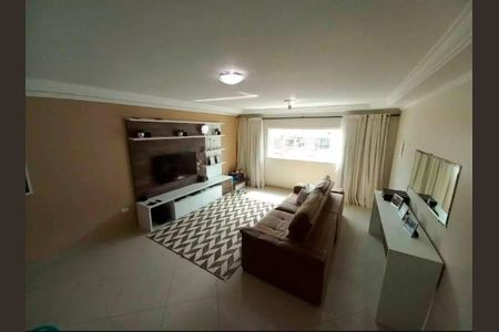 Casa à venda com 3 quartos, 190m² em Vila Linda, Santo André