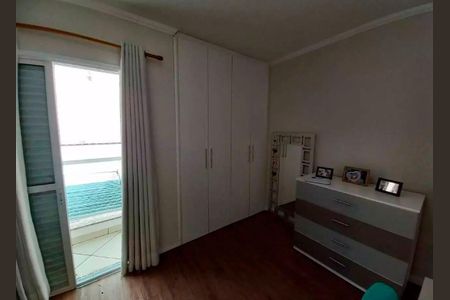 Casa à venda com 3 quartos, 190m² em Vila Linda, Santo André