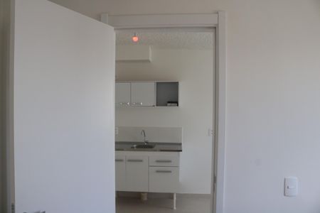 Quarto de apartamento para alugar com 1 quarto, 25m² em Parque Industrial Tomas Edson, São Paulo