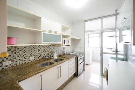Apartamento para alugar com 88m², 3 quartos e 2 vagasCozinha