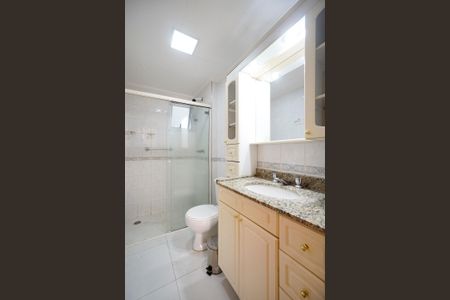 Apartamento para alugar com 88m², 3 quartos e 2 vagasBanheiro social 02