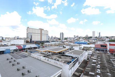 Apartamento para alugar com 84m², 2 quartos e 1 vagaVista - Sacada