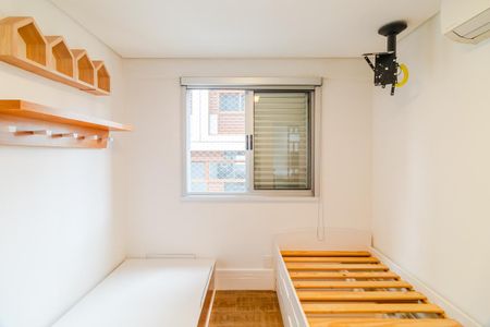 Quarto 1 de apartamento para alugar com 2 quartos, 67m² em Pinheiros, São Paulo