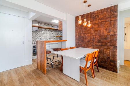 Sala de apartamento para alugar com 2 quartos, 67m² em Pinheiros, São Paulo