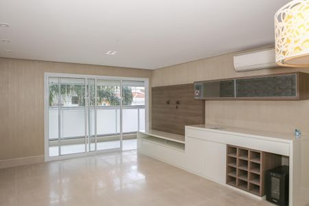 Sala de apartamento para alugar com 3 quartos, 135m² em Siciliano, São Paulo