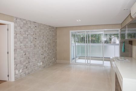 Sala de apartamento para alugar com 3 quartos, 135m² em Siciliano, São Paulo