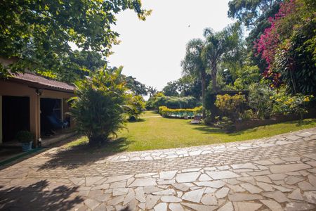 Casa à venda com 300m², 3 quartos e 4 vagasFachada