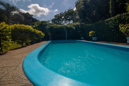 Casa à venda com 300m², 3 quartos e 4 vagaspiscina