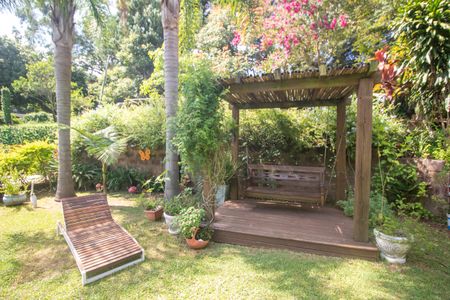 Casa à venda com 300m², 3 quartos e 4 vagasjardim