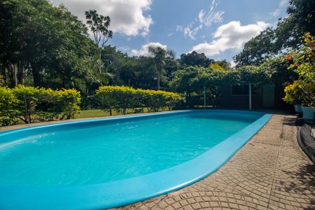 Casa à venda com 300m², 3 quartos e 4 vagaspiscina