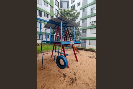 Apartamento à venda com 60m², 2 quartos e sem vagaÁrea comum - Playground