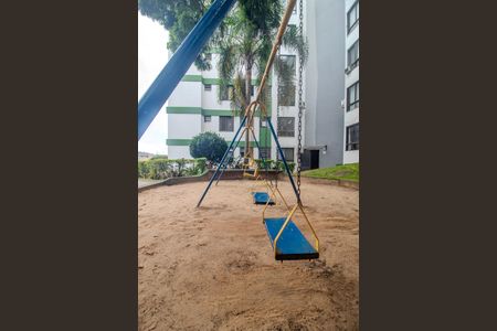 Apartamento à venda com 60m², 2 quartos e sem vagaÁrea comum - Playground