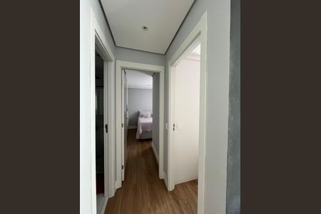 Corredor de apartamento à venda com 2 quartos, 42m² em Vila Plana, São Paulo