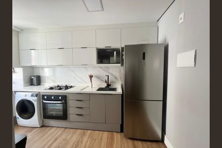 Apartamento à venda com 42m², 2 quartos e sem vaga Apartamento à venda com 42m², 2 quartos e sem vagaCozinha