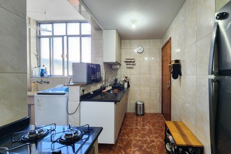 Apartamento para alugar com 84m², 2 quartos e 1 vagaCozinha 