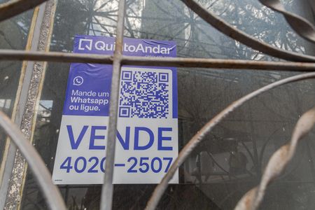 Apartamento à venda com 120m², 3 quartos e 1 vaga Apartamento à venda com 120m², 3 quartos e 1 vagaPlaquinha Instalada