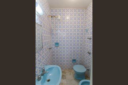 Apartamento à venda com 120m², 3 quartos e 1 vaga Apartamento à venda com 120m², 3 quartos e 1 vagaBanheiro da Suíte