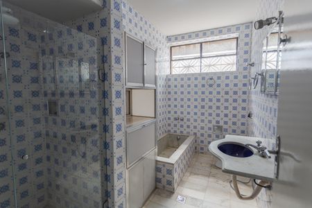 Apartamento à venda com 120m², 3 quartos e 1 vaga Apartamento à venda com 120m², 3 quartos e 1 vagaBanheiro Social
