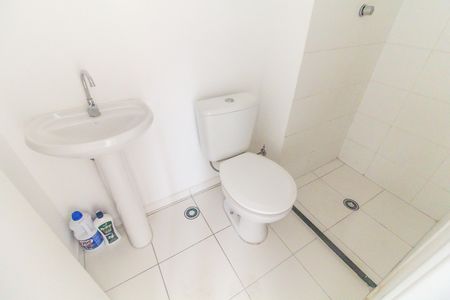 Apartamento para alugar com 32m², 2 quartos e sem vaga Apartamento para alugar com 32m², 2 quartos e sem vagaBanheiro