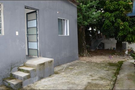 Casa para alugar com 50m², 1 quarto e 1 vagaÁrea externa