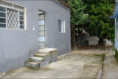 Casa para alugar com 50m², 1 quarto e 1 vagaÁrea externa