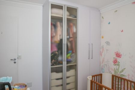 Apartamento à venda com 76m², 3 quartos e 2 vagasQuarto 2 