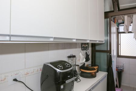 Apartamento à venda com 76m², 3 quartos e 2 vagasCozinha e Área de Serviço