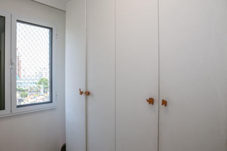 Apartamento à venda com 76m², 3 quartos e 2 vagasQuarto 3