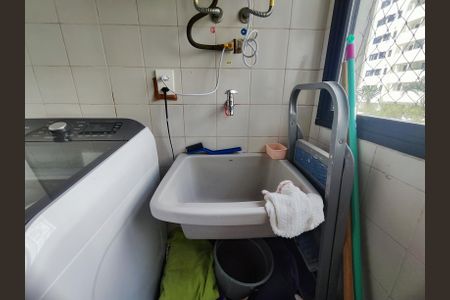 Apartamento à venda com 68m², 2 quartos e 1 vagaÁrea de Serviço