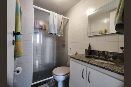 Apartamento à venda com 68m², 2 quartos e 1 vagaBanheiro Social