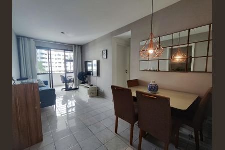 Sala de apartamento à venda com 2 quartos, 68m² em Barra da Tijuca, Rio de Janeiro
