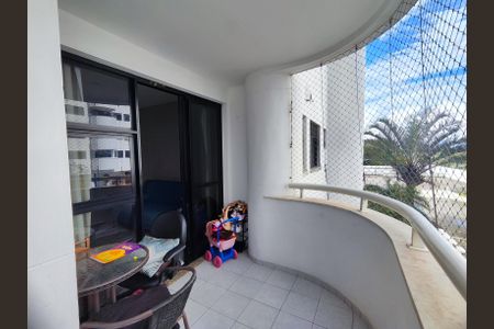 Apartamento à venda com 68m², 2 quartos e 1 vagaVaranda