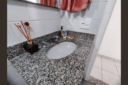 Apartamento à venda com 68m², 2 quartos e 1 vagaBanheiro da Suíte