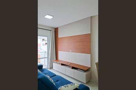 Apartamento para alugar com 74m², 2 quartos e 2 vagasSala