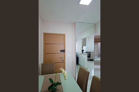 Apartamento para alugar com 74m², 2 quartos e 2 vagasFechadura eletrônica 