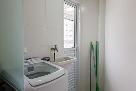 Apartamento para alugar com 74m², 2 quartos e 2 vagasÁrea de Serviço