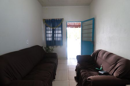 Sala de casa para alugar com 2 quartos, 360m² em Parque Residencial Candido Portinari, Ribeirão Preto