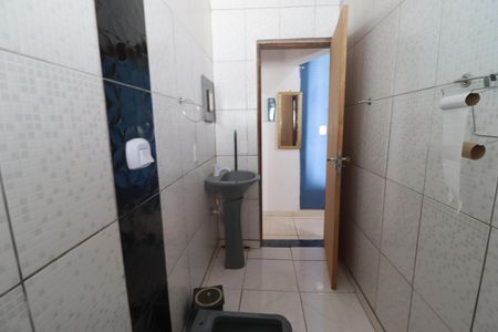 Casa para alugar com 360m², 2 quartos e 4 vagasBanheiro 1